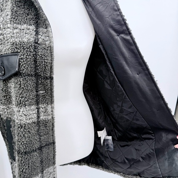 NVLT Plaid Faux Leather Trim Berber Sherpa Teddy Shacket Coat NWOT - Picture 9 of 12